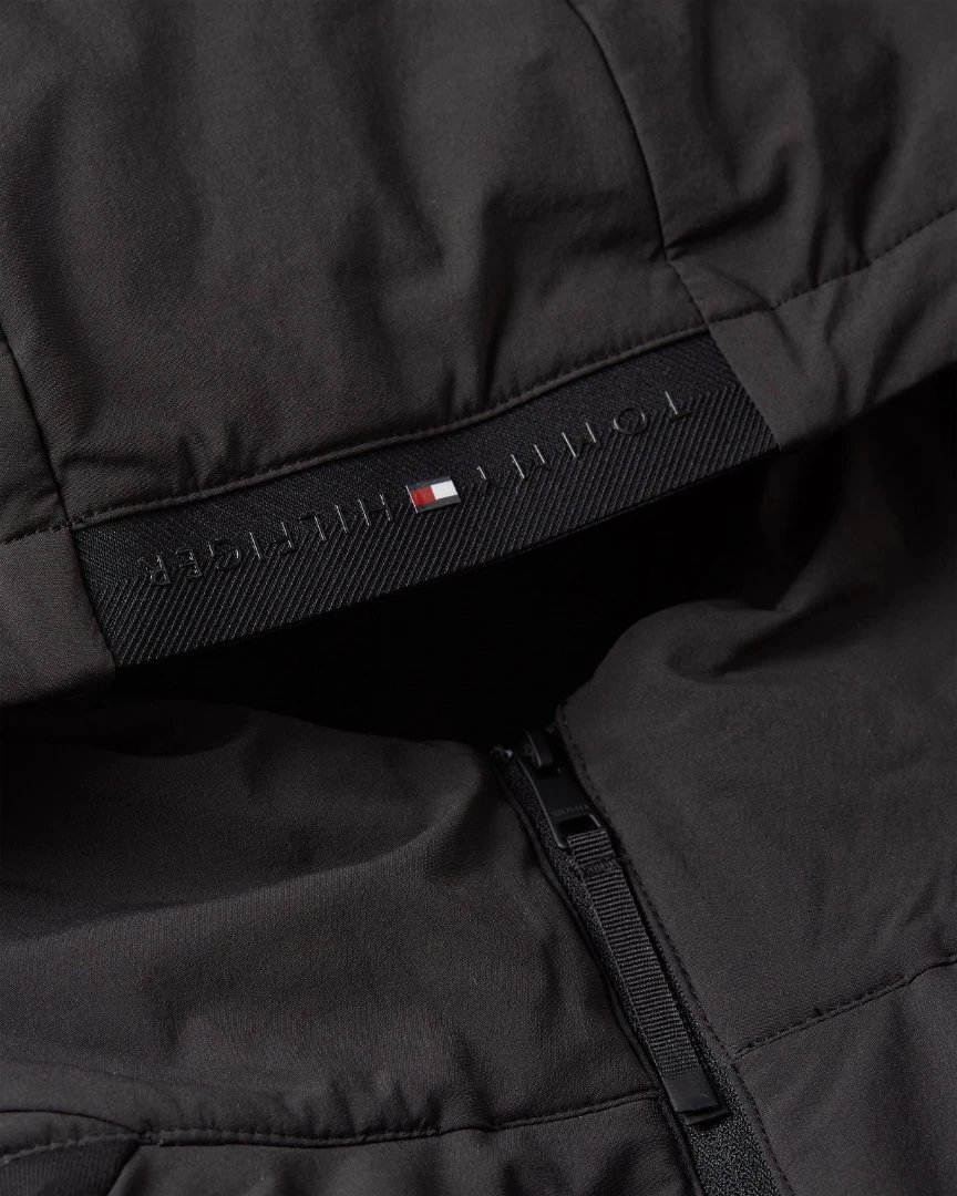 Ανδρικό μπουφάν Tommy Hilfiger Ανδρικό μπουφάν Tommy Hilfiger