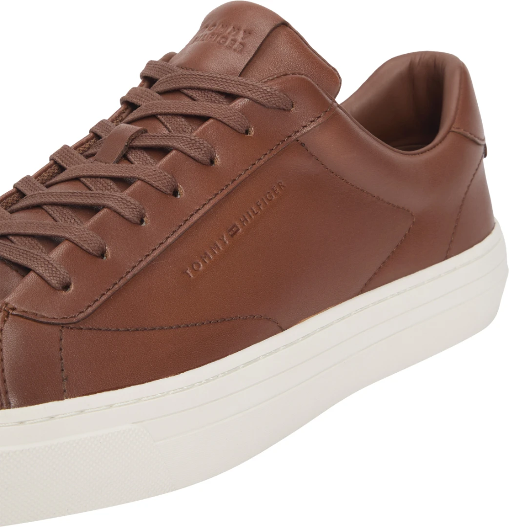 Ανδρικά παπούτσια Tommy Hilfiger